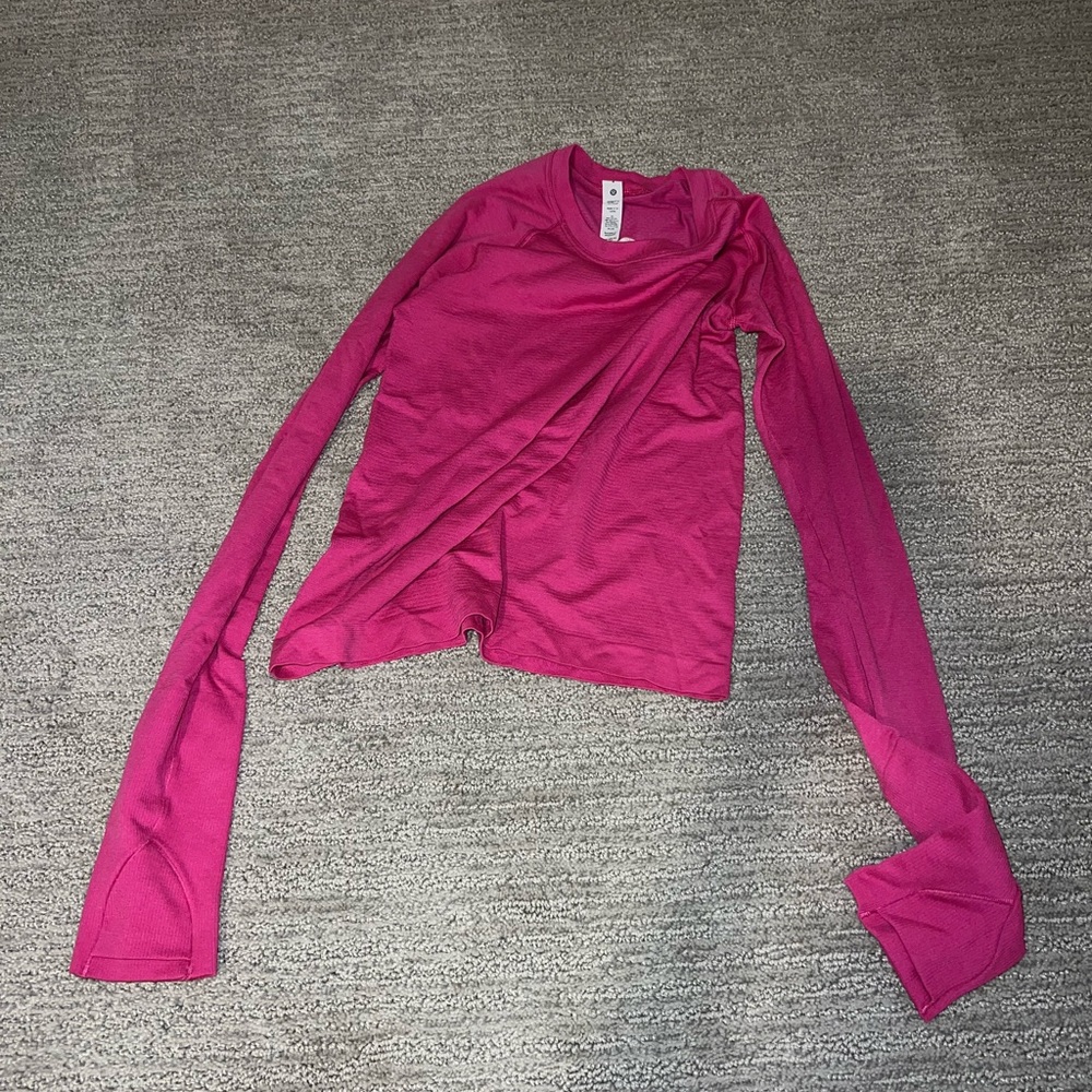 Sonic pink lulu shirt